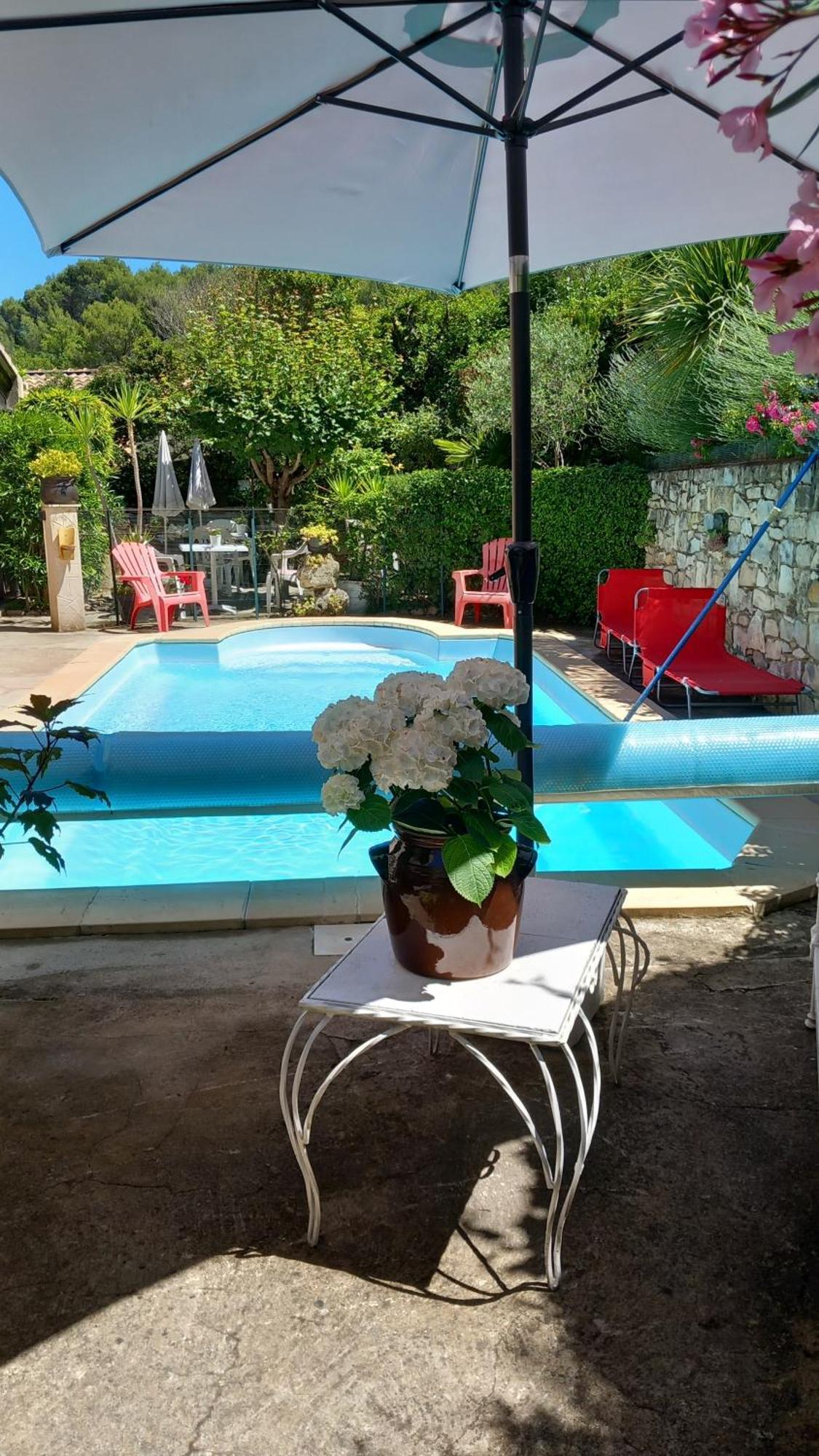 La Sapiniere -Chambres Climatisees Buisson Dış mekan fotoğraf